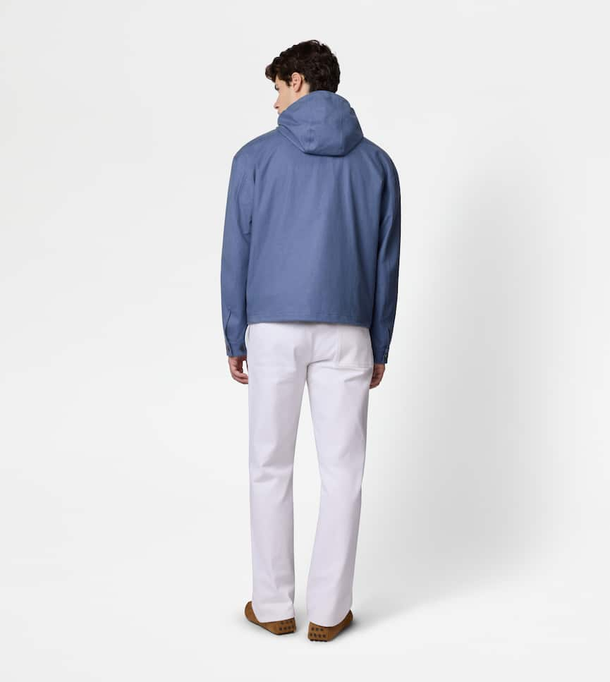 Jacket in Linen with Hood - On body, rear view