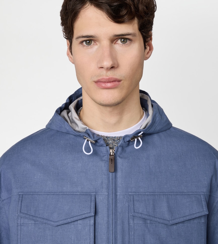 Jacket in Linen with Hood - Detailing