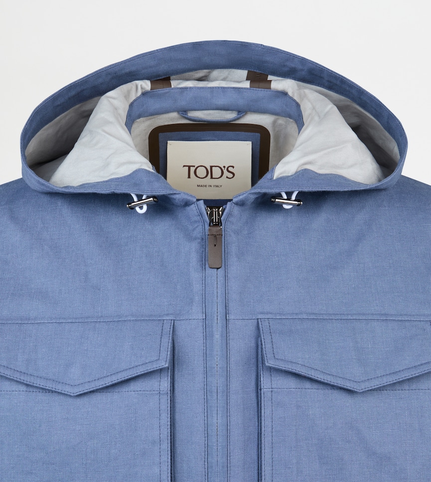 Jacket in Linen with Hood - Detailing