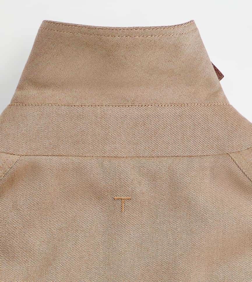 Trench Coat in Wool - Detailing