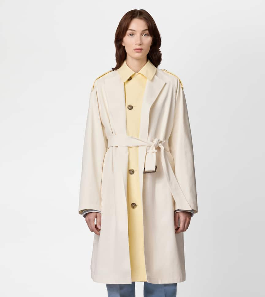 2-in1 Trench Coat in Cotton - On body