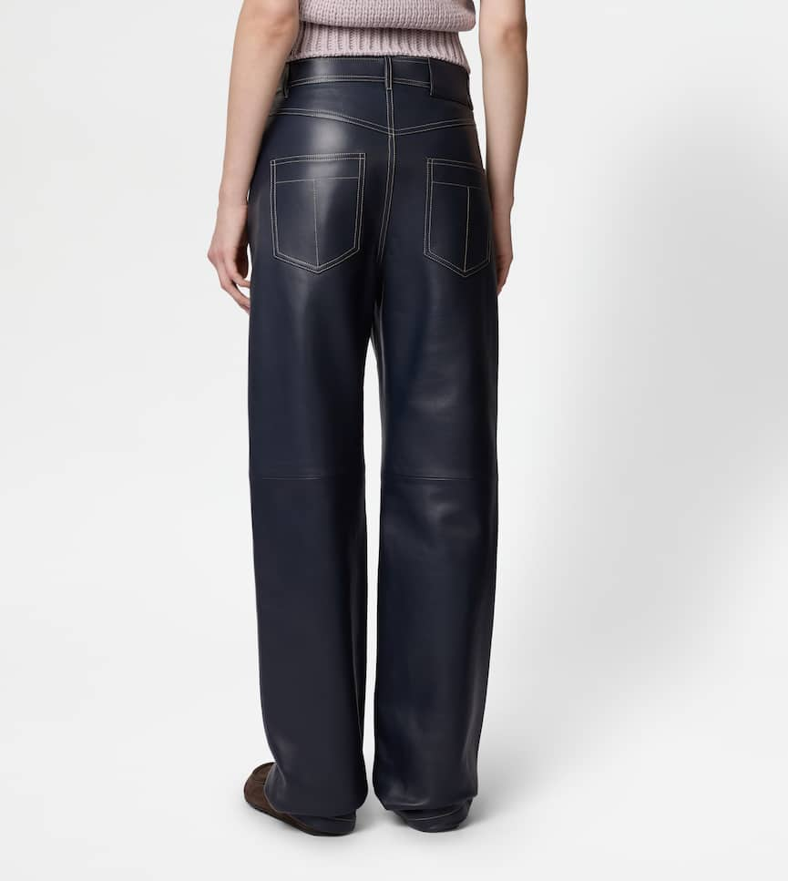 5 Pocket Trousers in Nappa Leather - On body