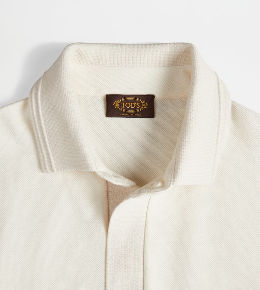 Polo Shirt in Piquet - Detailing