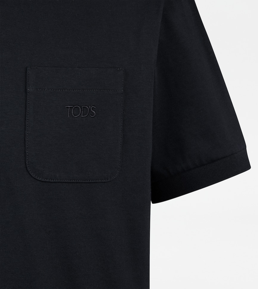 Polo Shirt in Jersey - Detailing