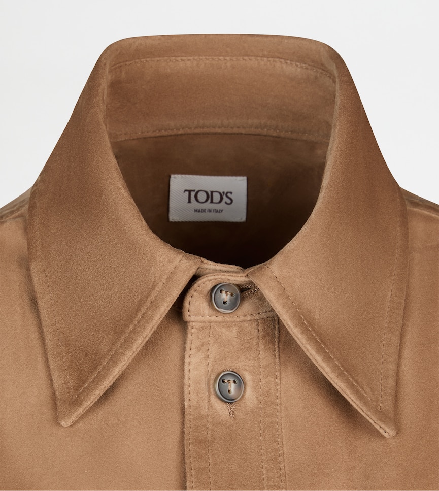 Pashmy Shirt in Suede - Detailing