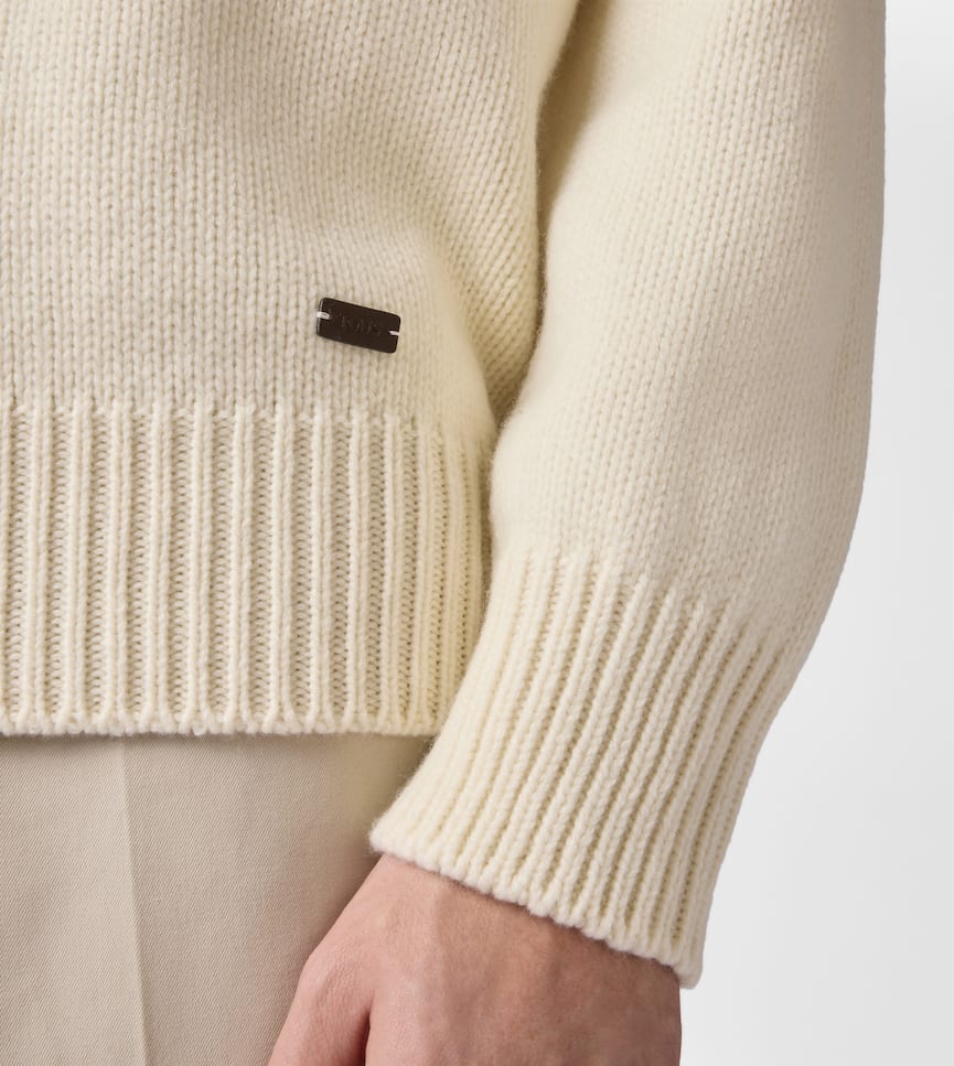 Cashmere Blend Round-neck Jumper - Detailing