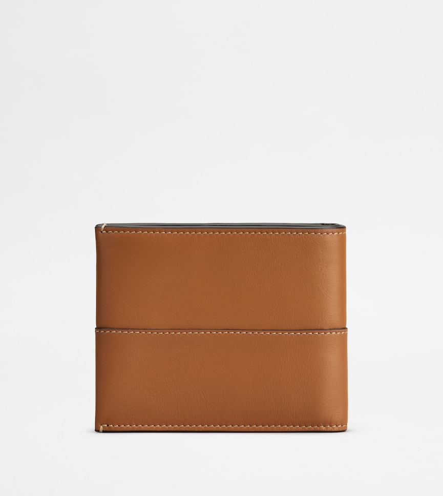 Card Holder in Leather - Rear view