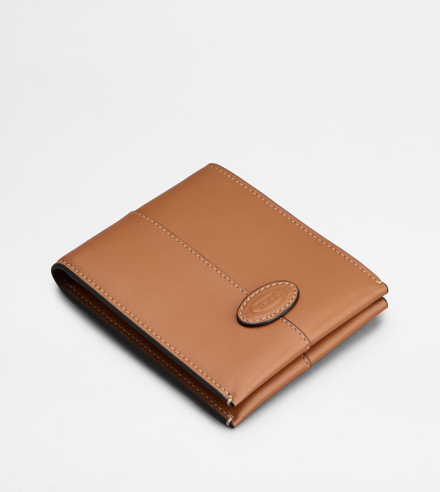 Card Holder in Leather - Still life