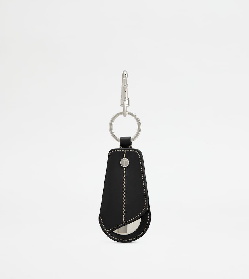 Key Holder with Shoehorn - Rear view