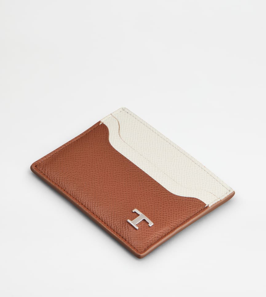 Card Holder in Leather - Still life