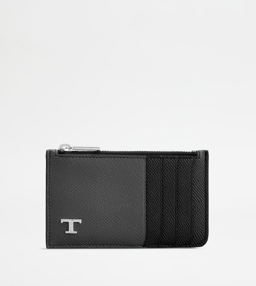 Card Holder in Leather - Front view