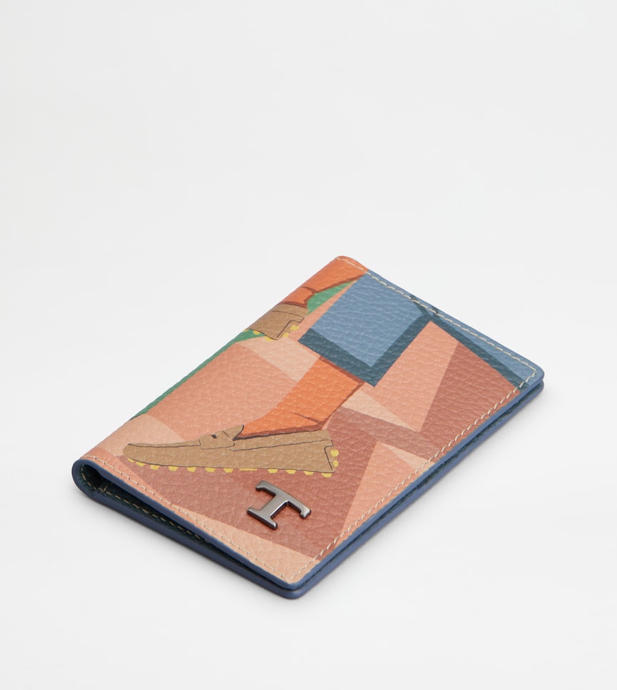 Card Holder in Leather - Still life