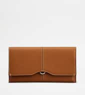 Wallet in Leather-BROWN