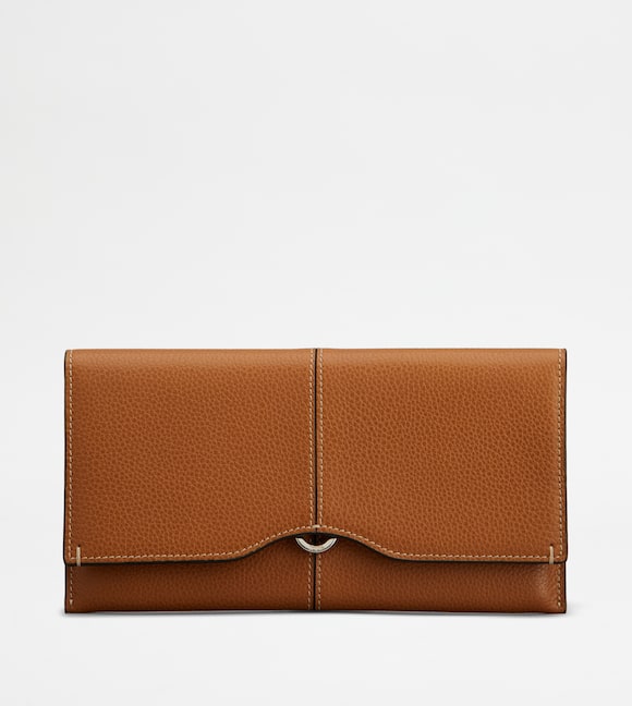 ADA_PRODUCT_ITEM_IMAGE Wallet in Leather