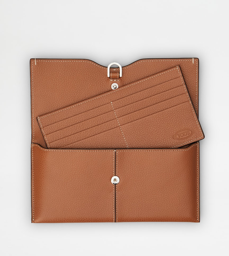 Wallet in Leather - Interior view