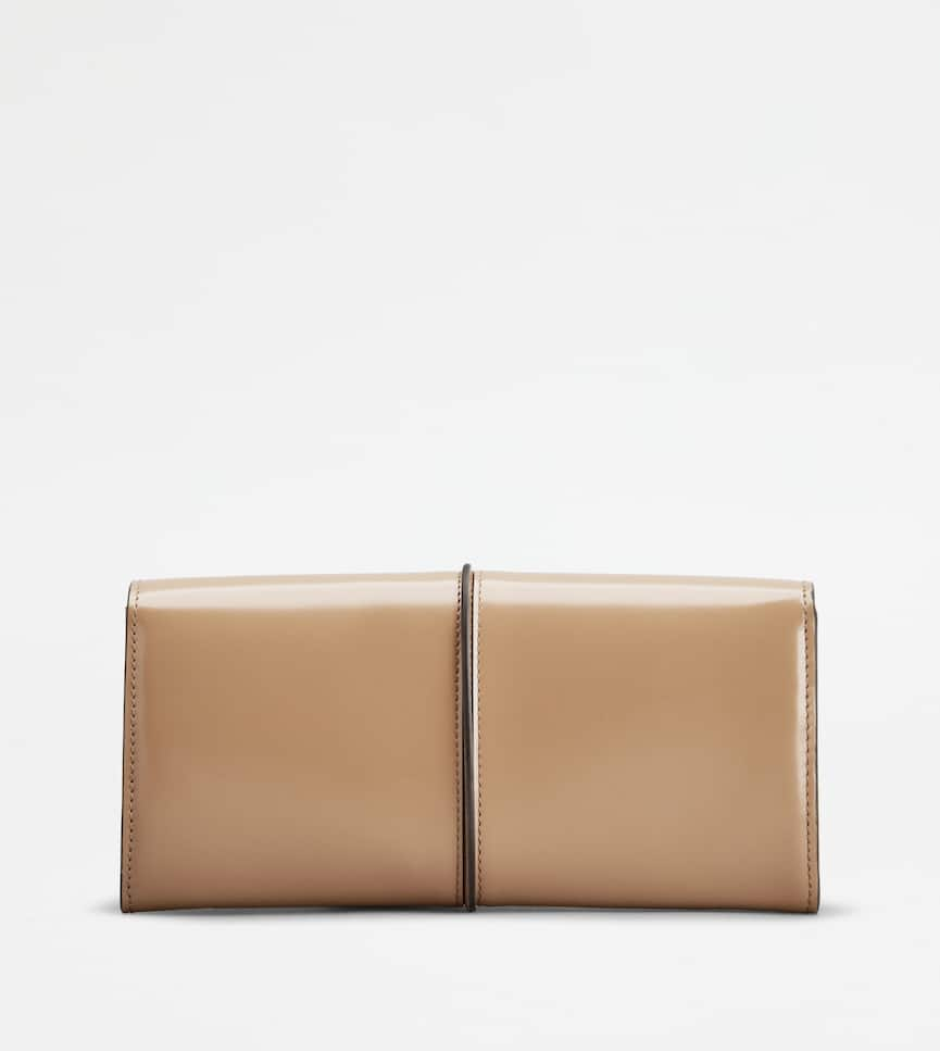 T Timeless Wallet in Leather - Rear view