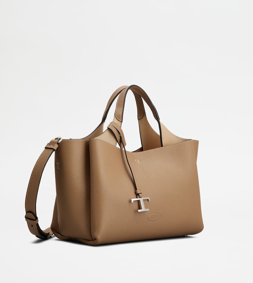 Bag in Leather Mini - Three-quarter view