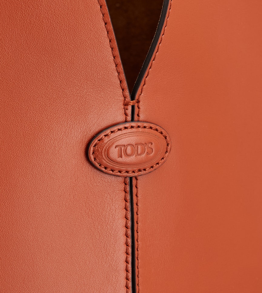 Tod's Di Bag Folio Shoulder Bag in Leather Small - 細節