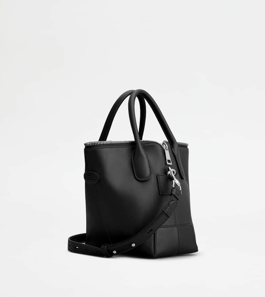 Tod's Di Bag Swing in Leather Mini - Three-quarter view