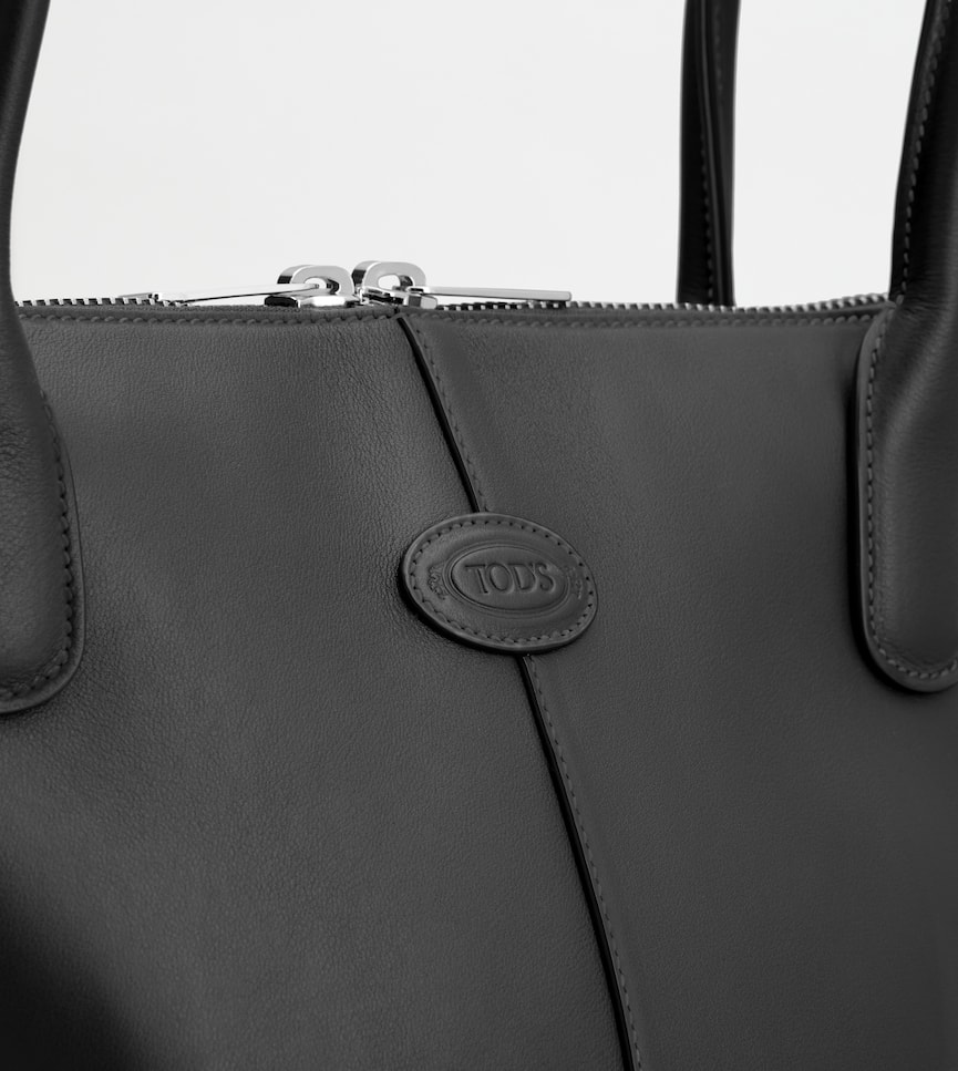 Tod's Di Bag Swing in Leather Mini - Detailing