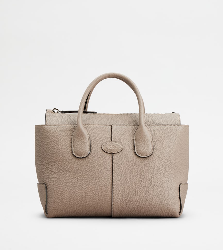 Tod's Di Bag in Leather Small - Front view