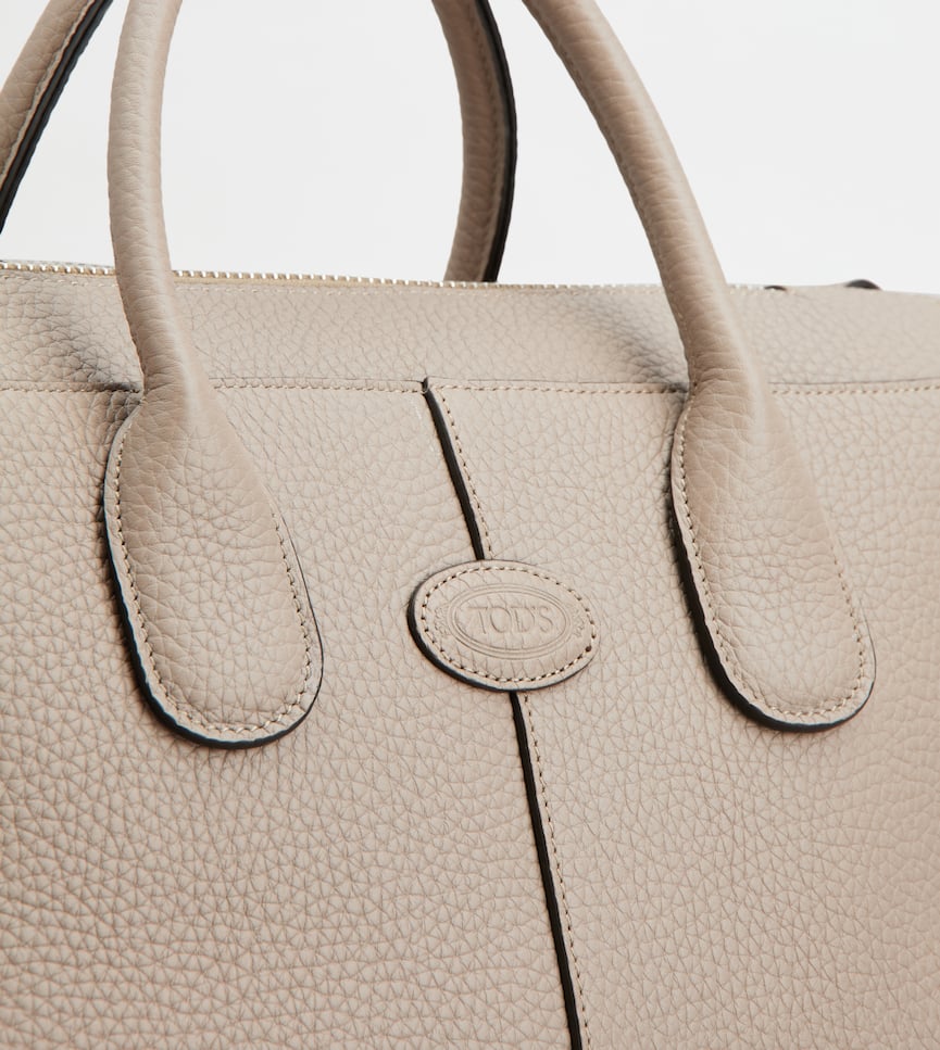 Tod's Di Bag in Leather Small - Detailing