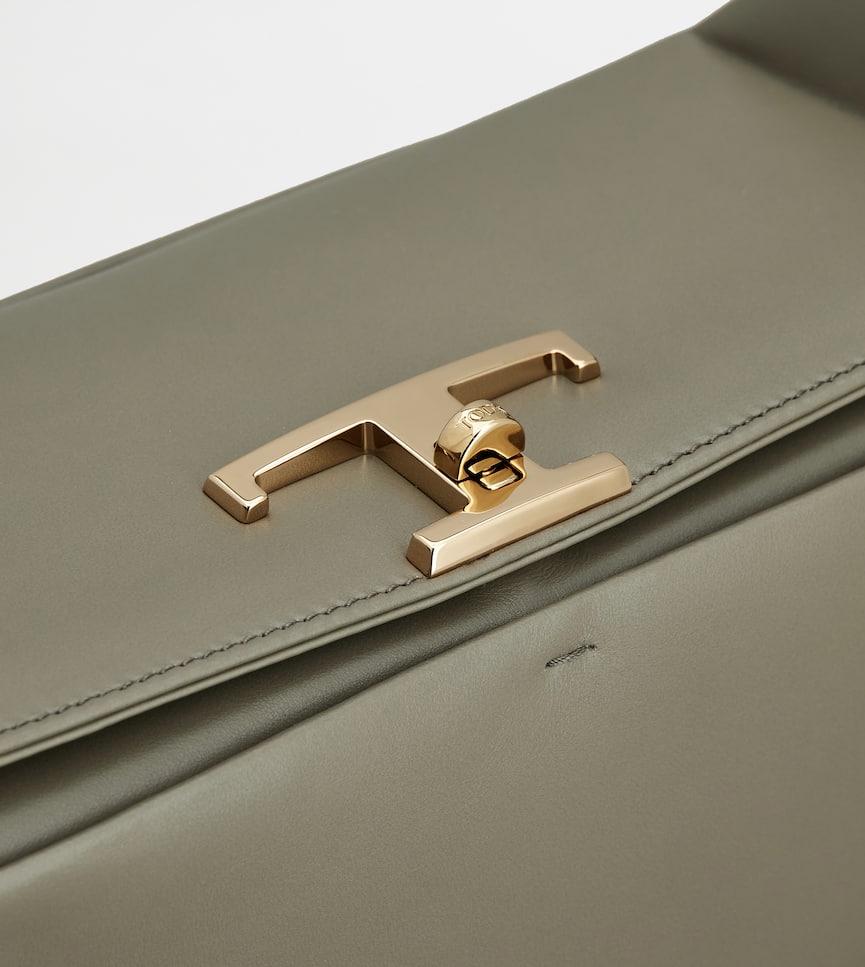 Tod's T-Box Bag in Leather Mini - Detailing