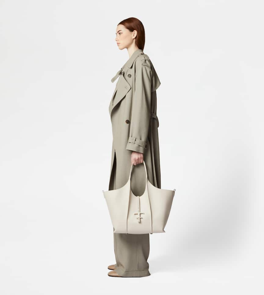 Woman OFF WHITE T Timeless Shopping Bag in Leather Medium ...