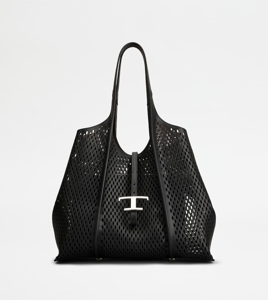 T Timeless Shopping Bag in Leather Medium - Front view