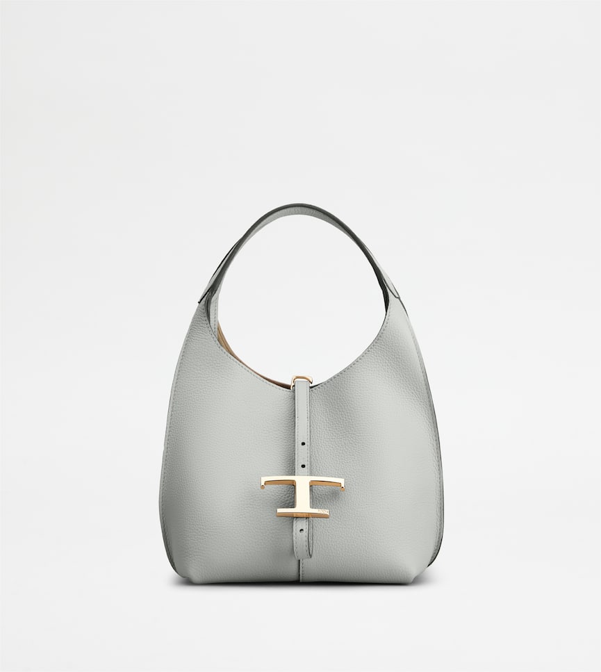 T Timeless Shoulder Bag in Leather Mini - Front view