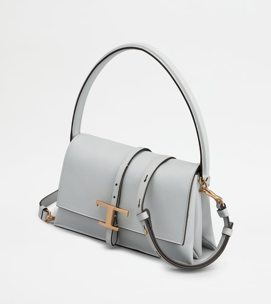 T Timeless Flap Bag in Leather Mini - Detailing