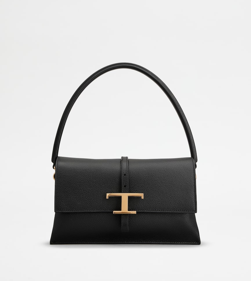 T Timeless Flap Bag in Leather Mini - Front view