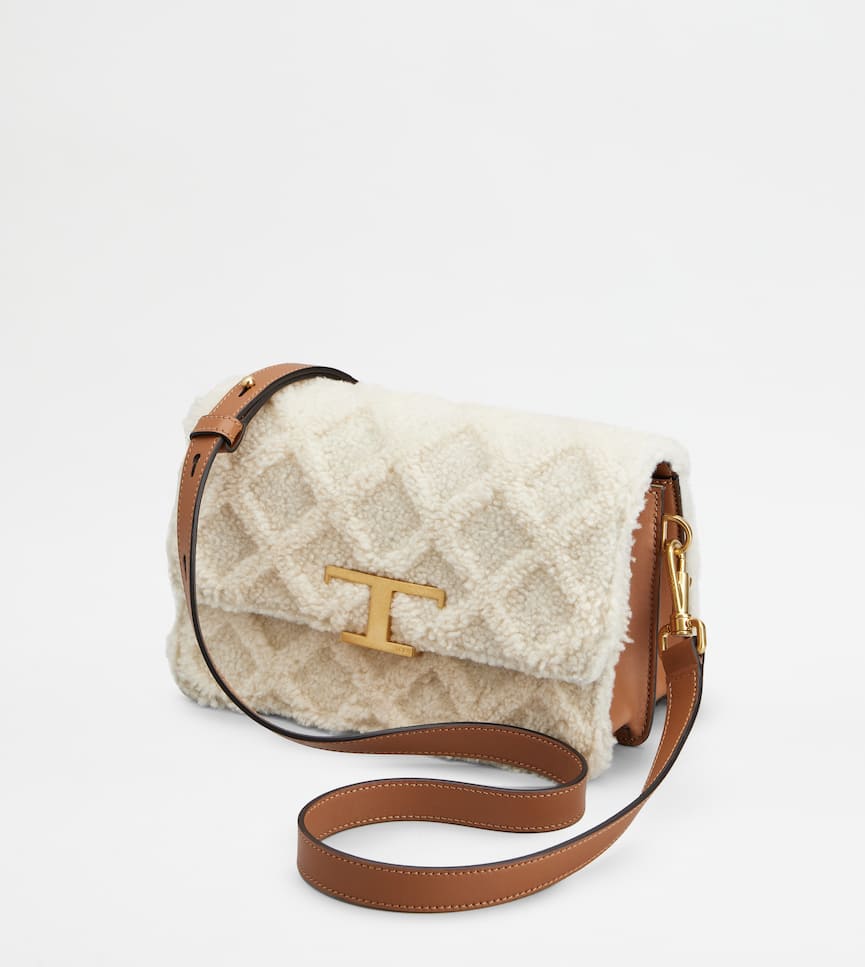 T Timeless Shoulder Bag in Leather and Shearling Mini - Detailing