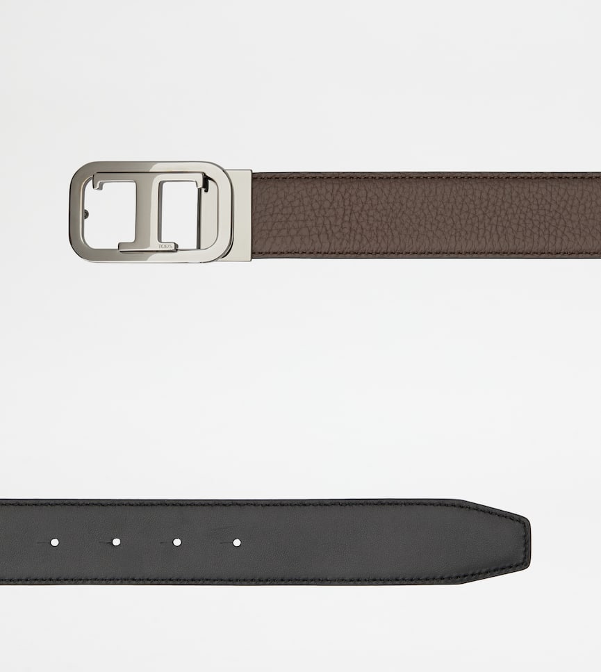 Adjustable and Reversible Belt in Leather - Detailing