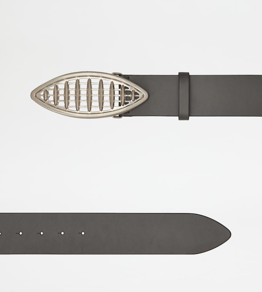 Belt in Leather - Detailing