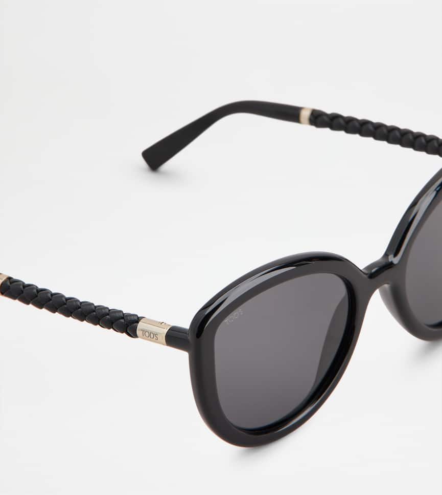 Cat-eye Sunglasses - Detailing