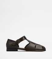 Sandals in Leather-BROWN