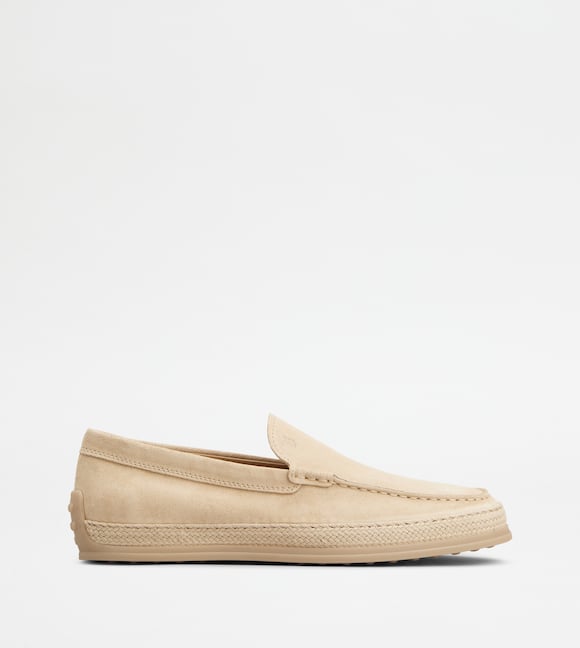 ADA_PRODUCT_ITEM_IMAGE Slip-Ons in Suede