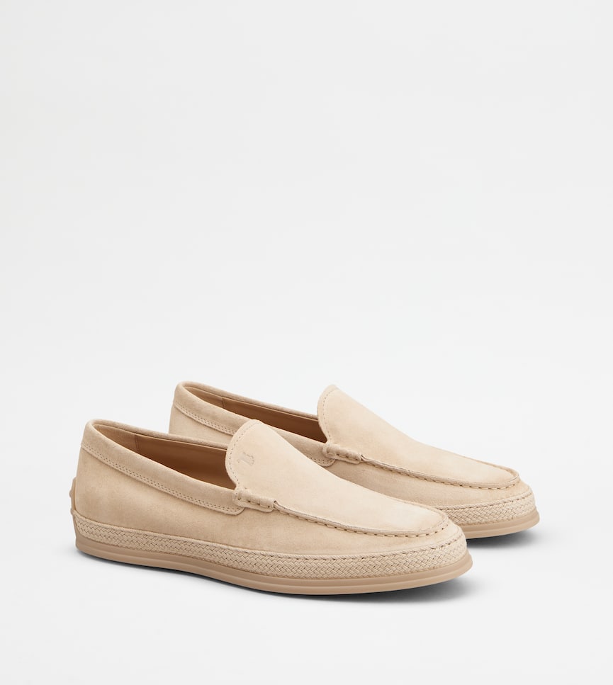 Slip-Ons in Suede - Three-quarter view