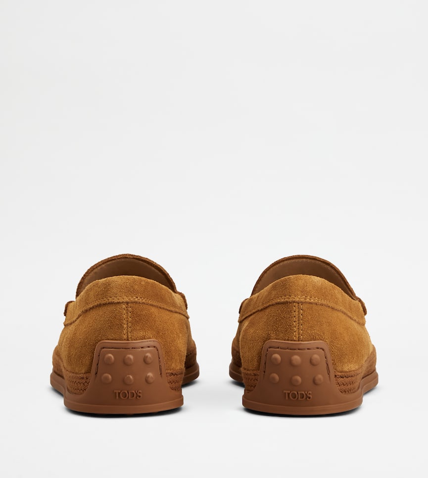 Slip-Ons in Suede - Rear view