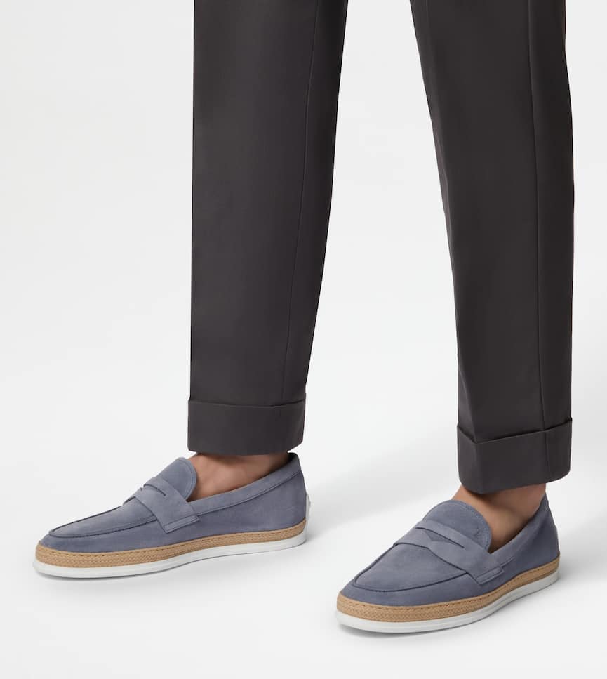 Loafers in Suede - On body