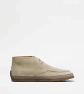 Desert Boots in Suede-BEIGE