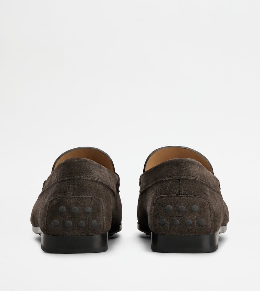 Loafers in Leather - Rear view