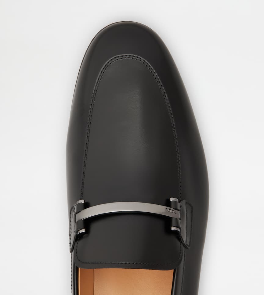 Loafers in Leather - Detailing