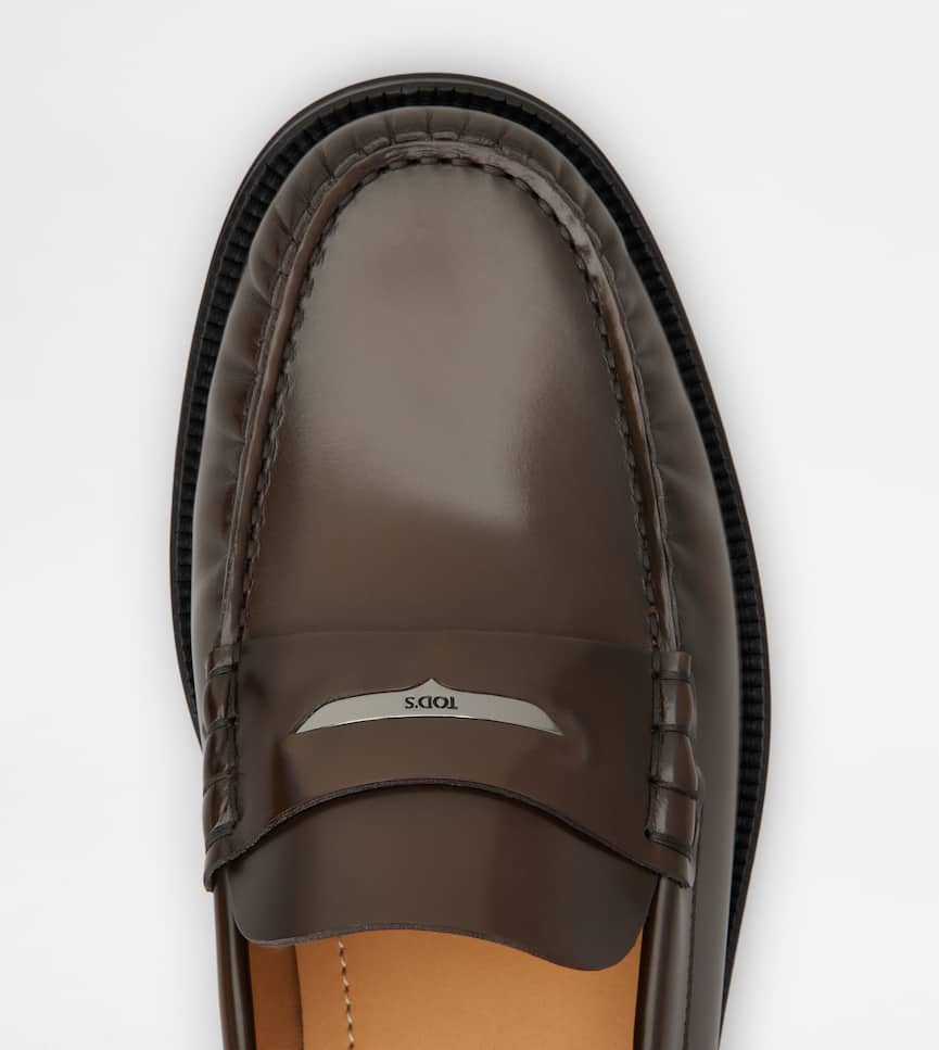 Loafers in Leather - Detailing