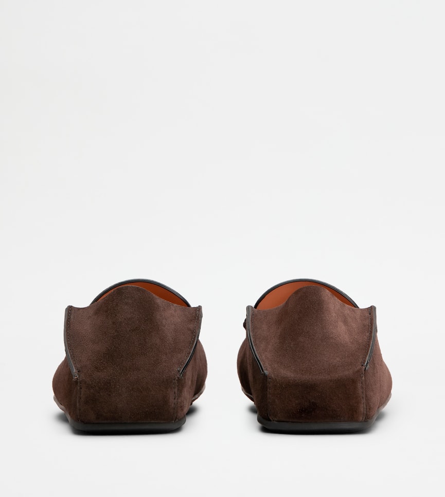 Slipper Loafers in Suede - Rear view