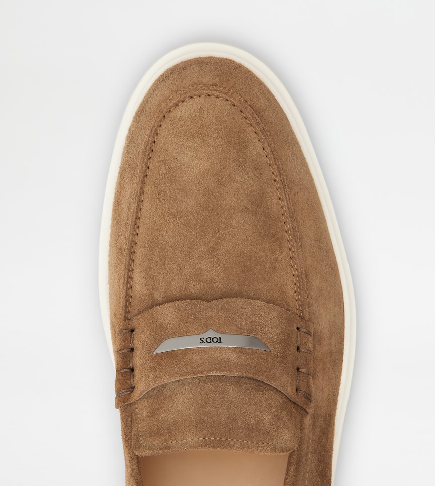 Loafers in Suede - Detailing