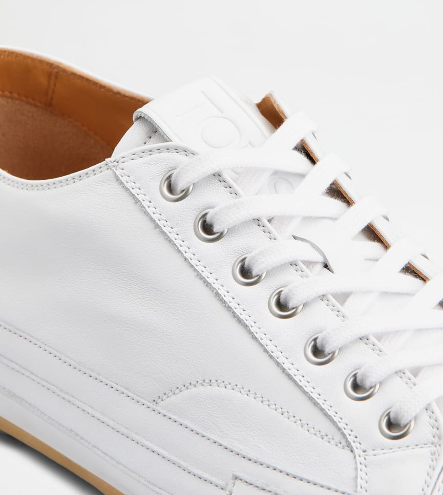 Sneakers aus Leder - Alternativa dettaglio