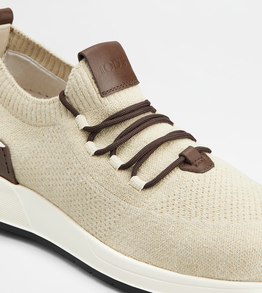 Sock Sneakers in Technical Fabric and Leather - Alternativa dettaglio