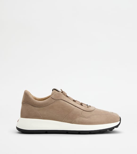 ADA_PRODUCT_ITEM_IMAGE Sneakers in Suede